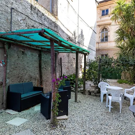 Il Borgo Incantato Con Garage 아파트 피날레리구레