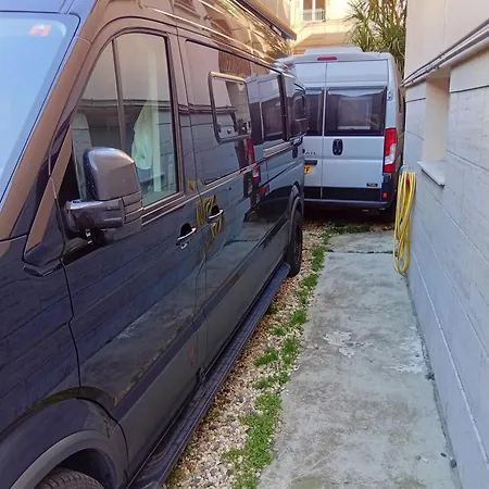 아파트 Il Borgo Incantato Con Garage