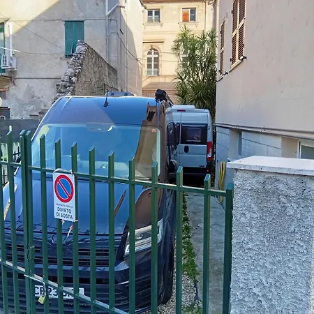 Apartamento Il Borgo Incantato Con Garage