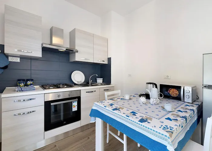 Il Borgo Incantato Con Garage Apartamento Finale Ligure